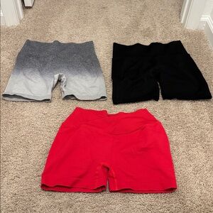 Yeoreo Booty Scrunch Shorts Bundle